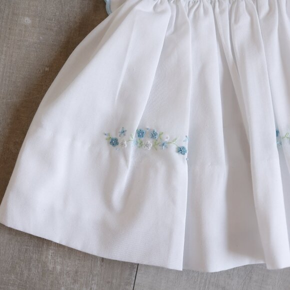 White Smocked Dress Blue Embroidery Boutique Preemie Newborn Reborn Doll NWT - Picture 4 of 5